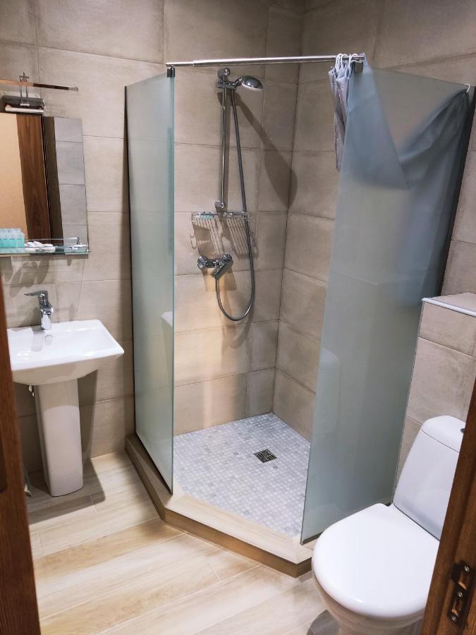 Guest House Spartak Tbilisi Bagian luar foto